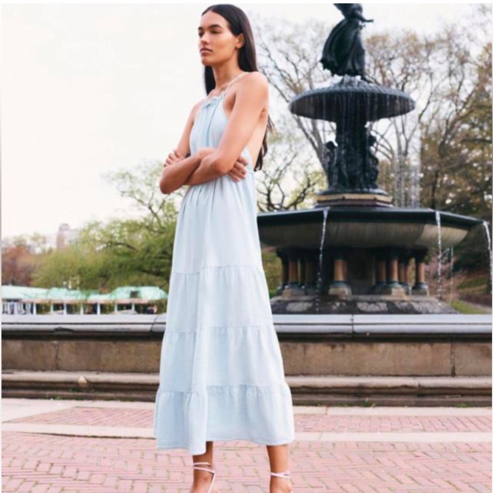 Zara Linen Light Blue Halter Neck Tiered Midi Dress. Size L
